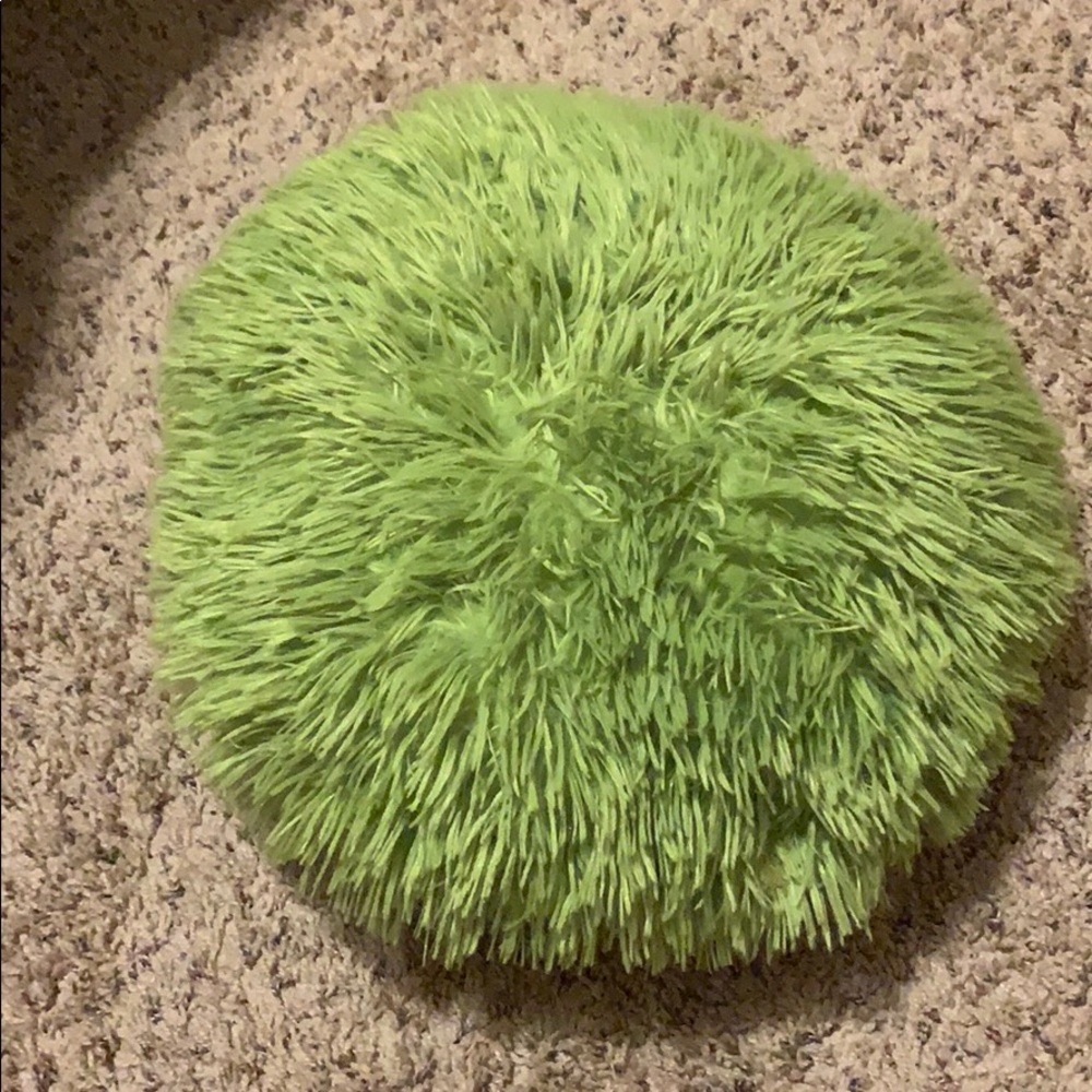 Fluffy Pillow